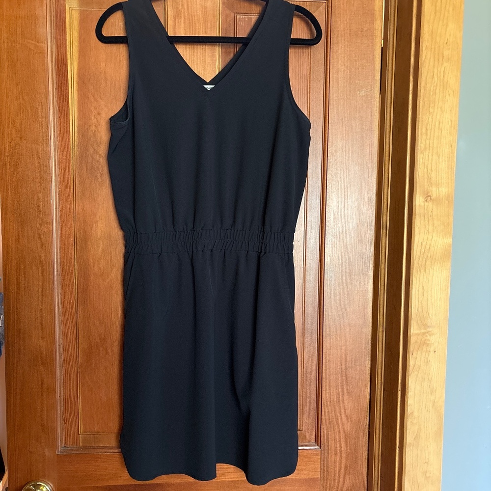 Kavu black athletic dress